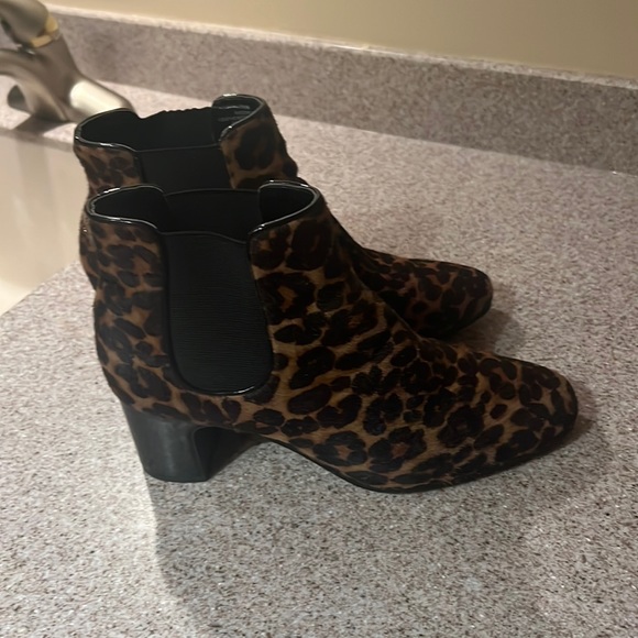 Cheetah boots - Picture 1 of 5